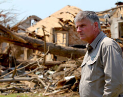 Graham Visits Storm Victims