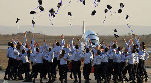 Israel Air Force Graduates