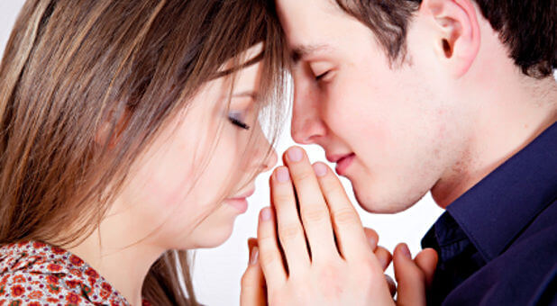 Why a Husband Should Pray With His Wife
