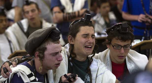 Israeli teens