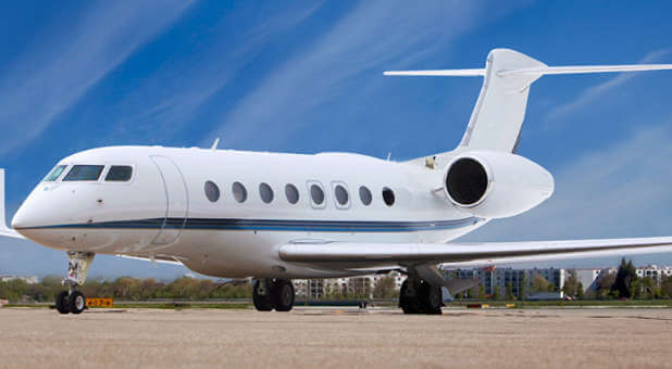 This is a Gulfstream 650 jet, like the one Creflo Dollar wanted to purchase.