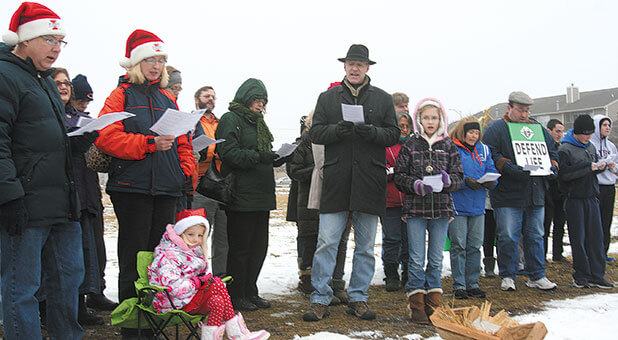 How to Participate in ‘Empty Manger’ Caroling Day