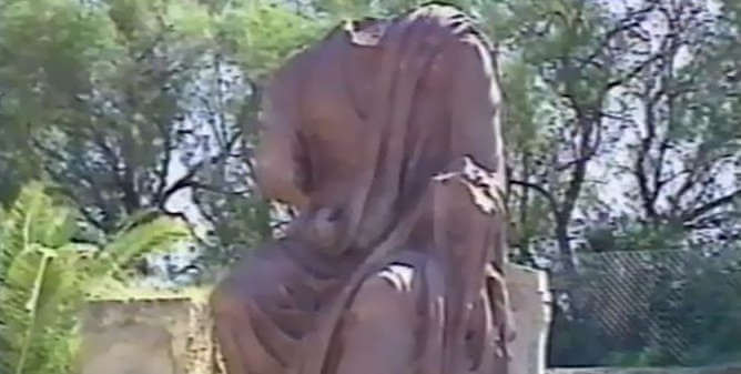 Ceasar statue