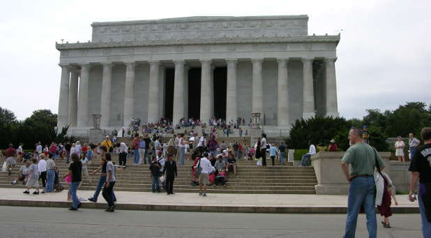 Thousands of pastors are expected to gather at the Lincoln Memorial in Washington, D.C., on April 9 for UnitedCry DC16.