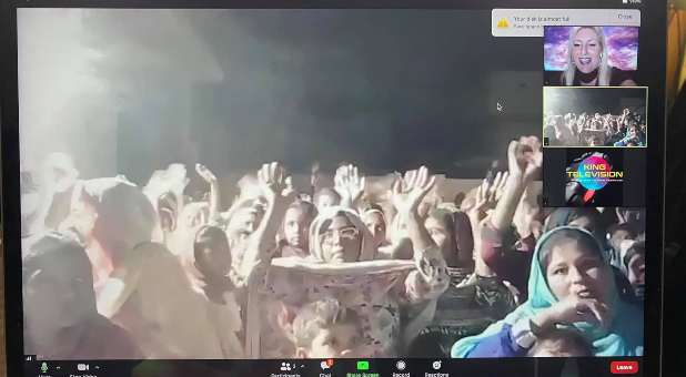 Dr. Candice Smithyman ministers in Raiwind, Pakistan, via Zoom, Oct. 18, 2020.