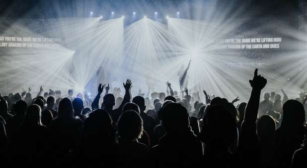 Spirit-Filled Pastor Addresses Controversial Worship Music Trend