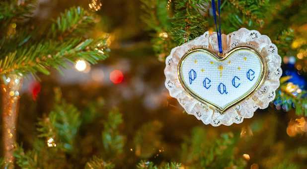 3 Promises of Peace to Calm Your Pre-Christmas Anxiety