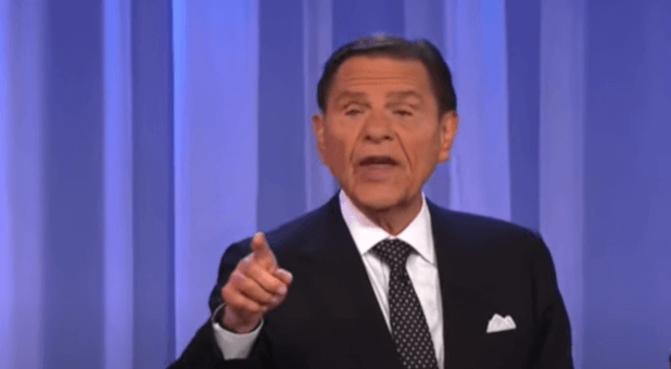 Kenneth Copeland Prophesies God’s Mercy Will ‘Show Up in Unexpected Places’ in 2022
